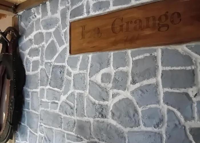 La Grange De Paul Au Domaine Du Reuze